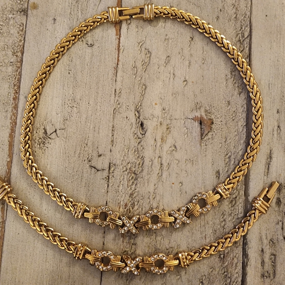 Swarovski 18k Gold Plated Necklace and Bracelet Set